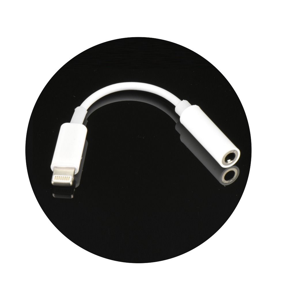 Adapter HF/Audio für iPhone Lightning 8-Pin - Klinkenstecker 3,5 mm (weiblich) in Box